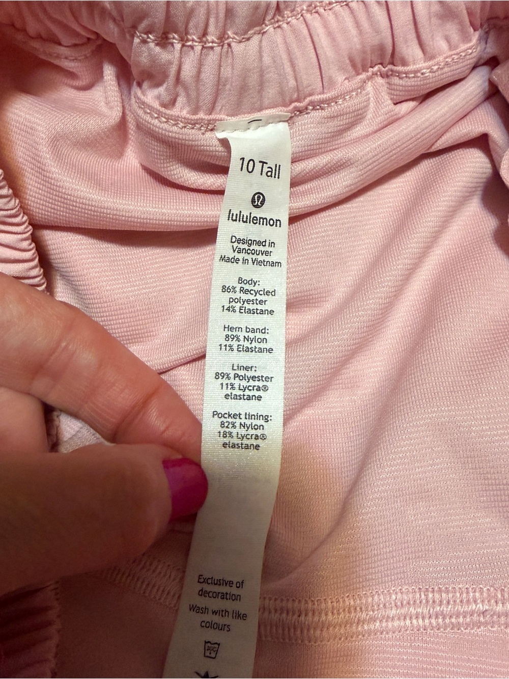 lululemon athletica Pink hotty hot shorts 10 Tall - Picture 5 of 6